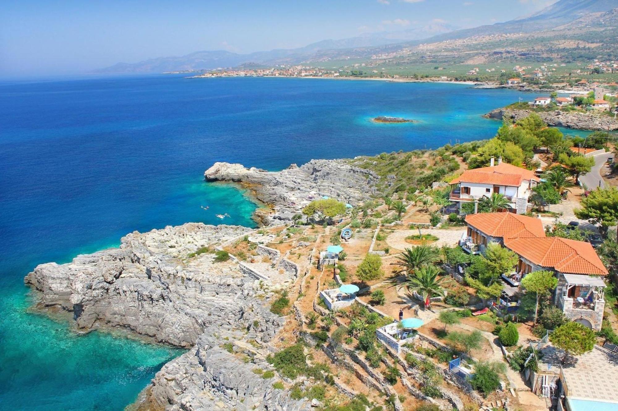 Mani Apartments Agios Nikolaos  Buitenkant foto
