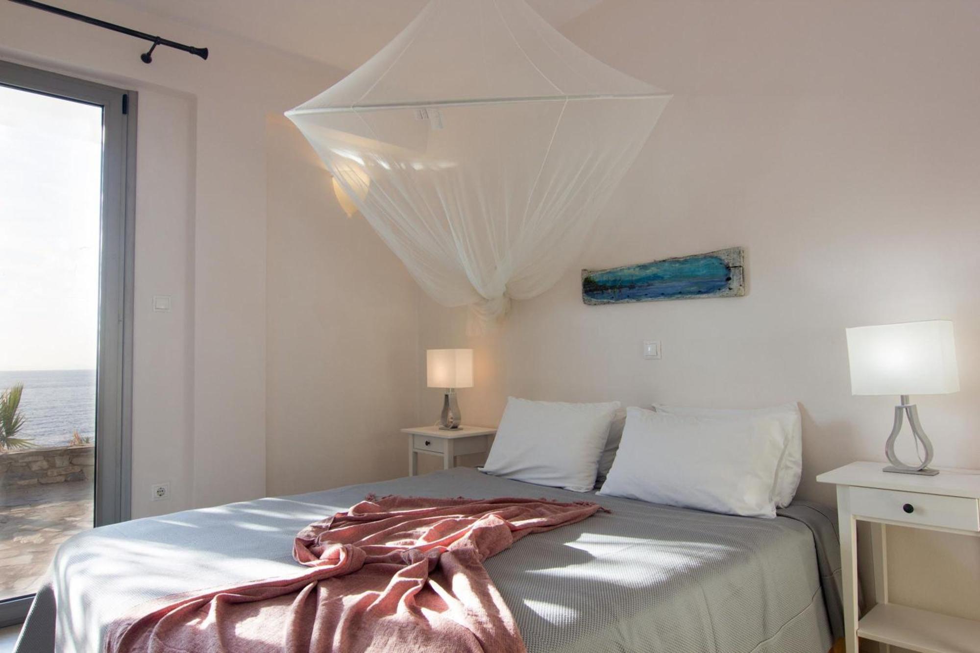 Mani Apartments Suites Agios Nikolaos  Buitenkant foto