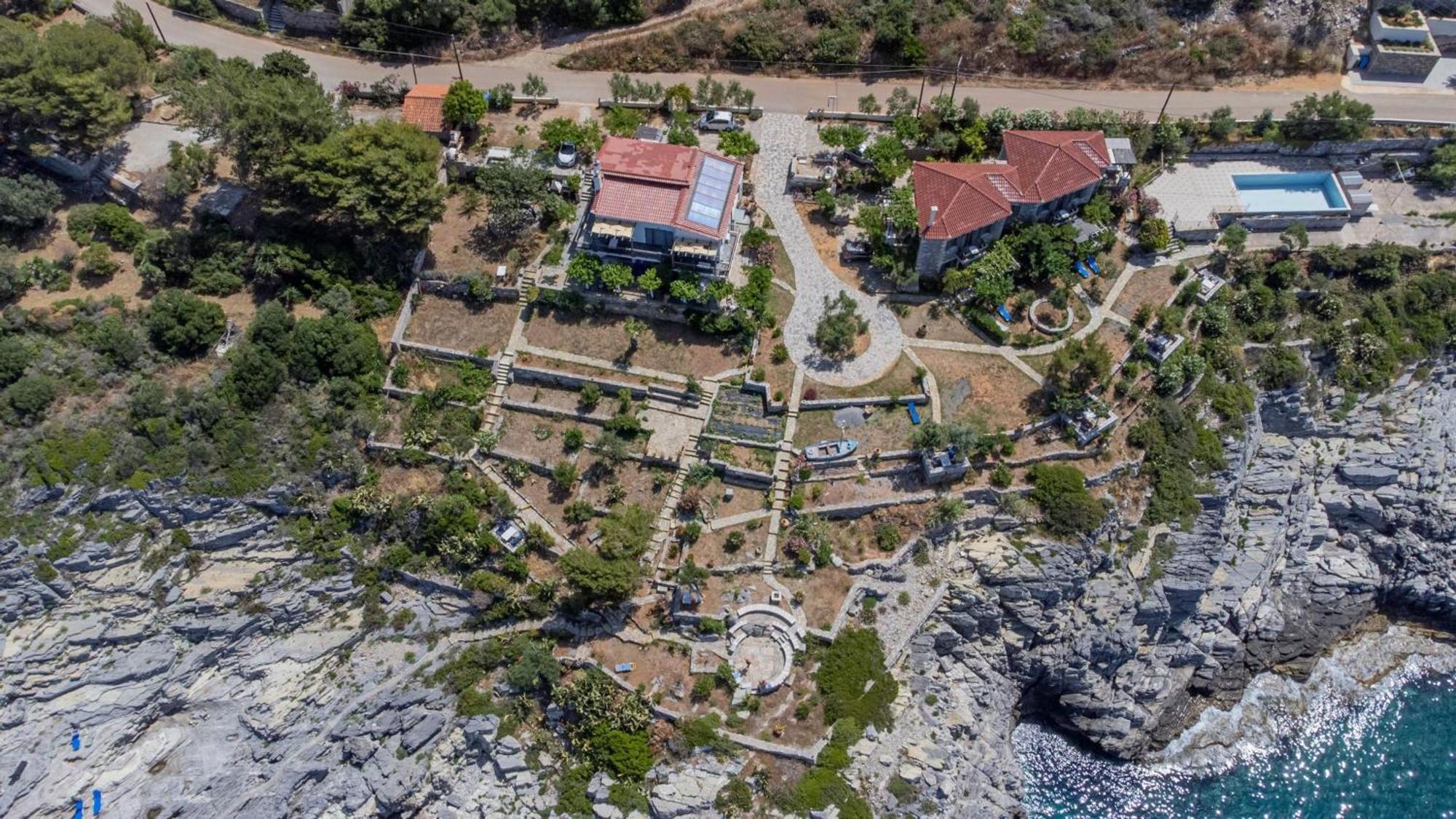 Mani Apartments Agios Nikolaos  Buitenkant foto