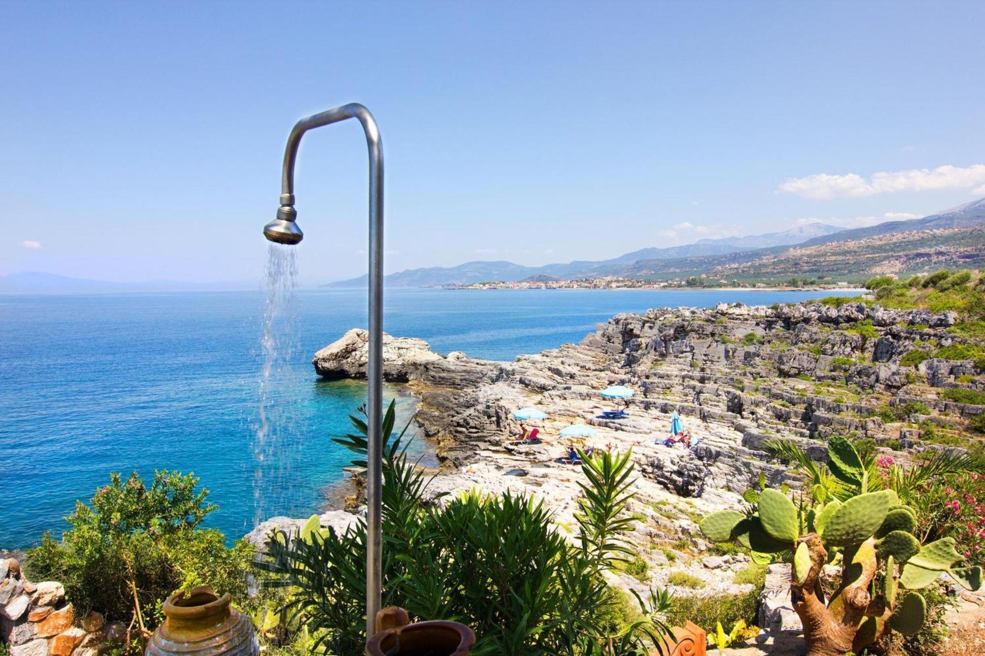 Mani Apartments Agios Nikolaos  Buitenkant foto