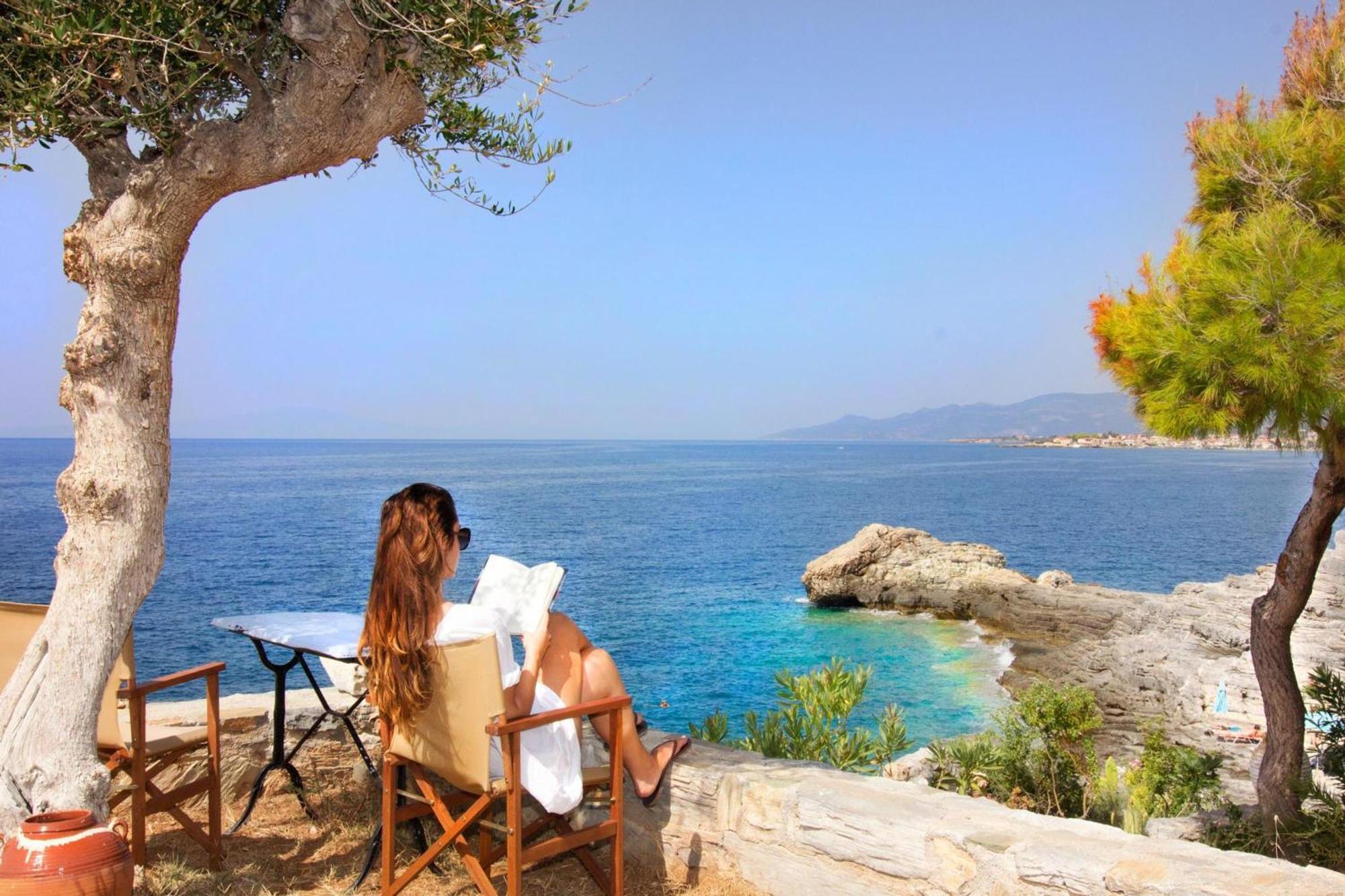 Mani Apartments Agios Nikolaos  Buitenkant foto